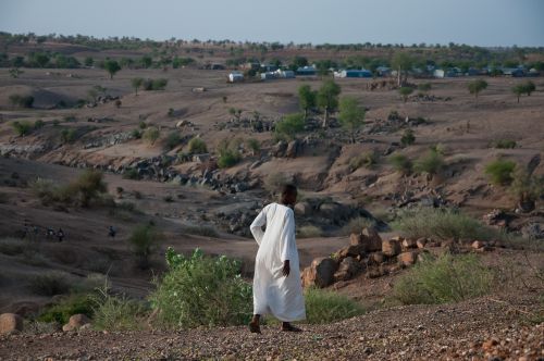 Shifting protections experiences of displaced Eritreans